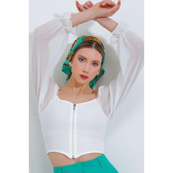 Beyaz Şifon Önü Fermuarlı Bluz 0496