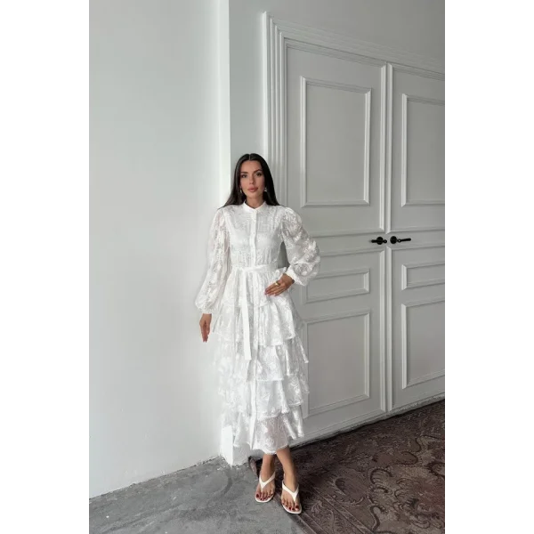 Beyaz Valonlu Şeritli Kat Kat Elbise