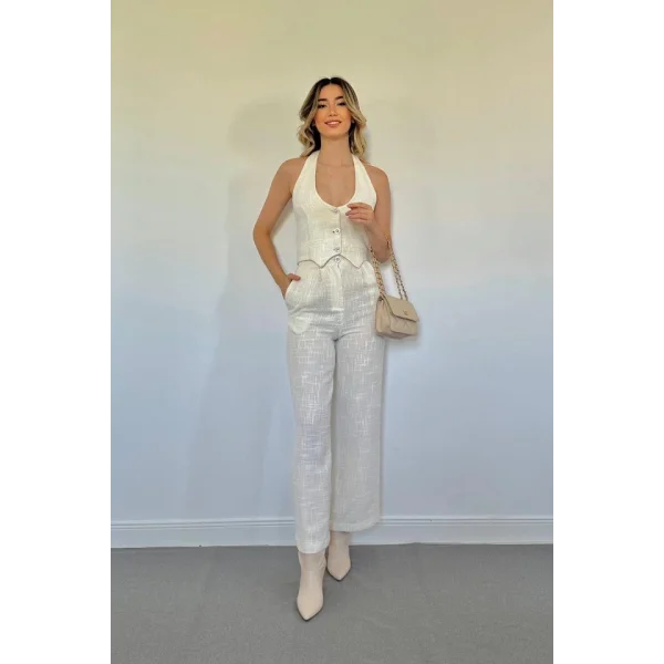 Beyaz Yelek Ve Pantolon Takım