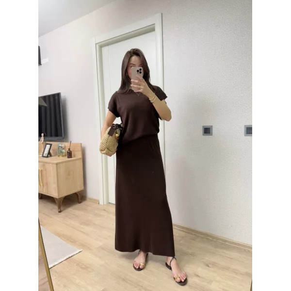 Bisiklet Yaka Bluz Uzun Etekli ikili Takım Triko - Kahve