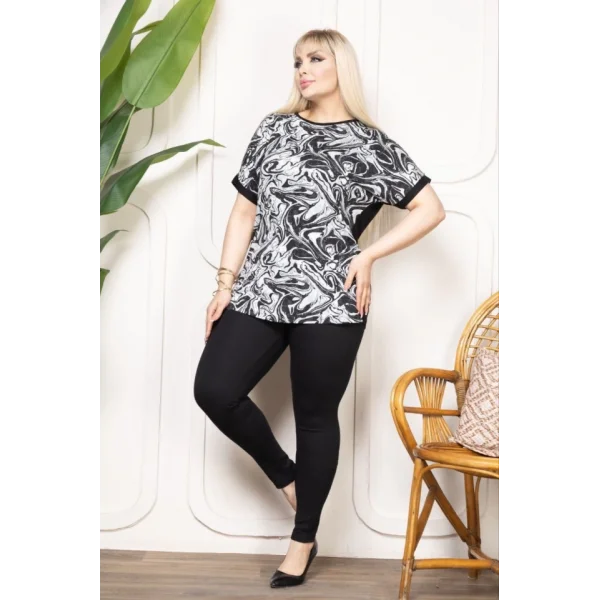 Bisiklet Yaka Büyük Beden Desenli Bluz  Desenli