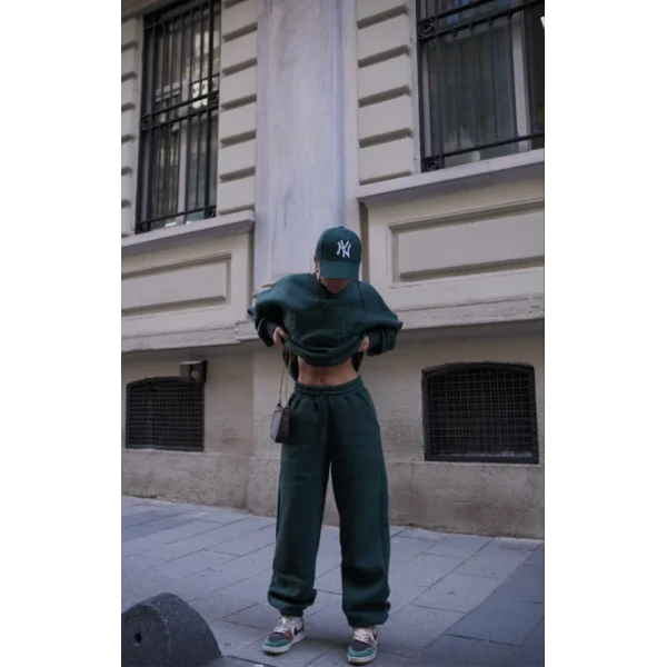 Bisiklet Yaka Nakış İşlemeli Üç İplik weat Takım  Yeşil