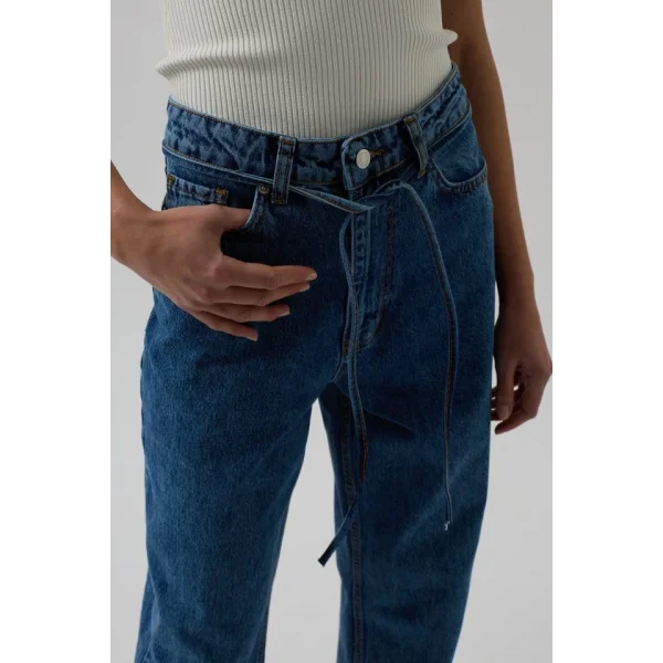 Biye Detay Straight Jean