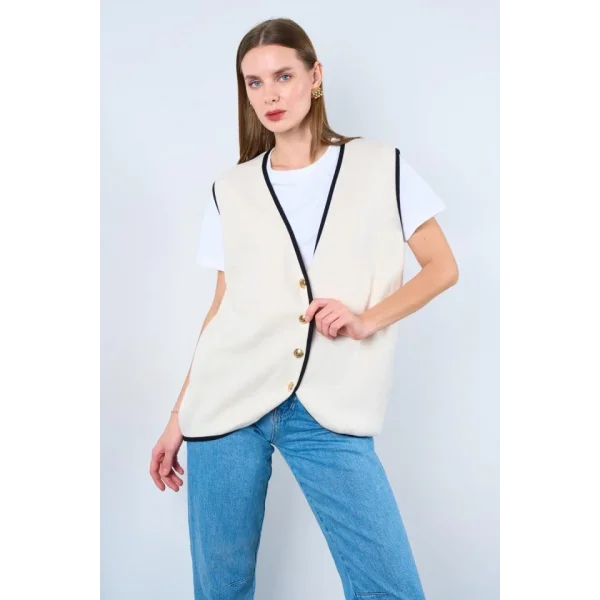 Biyeli 4 Düğmeli Düz Yelek  KremSiyah