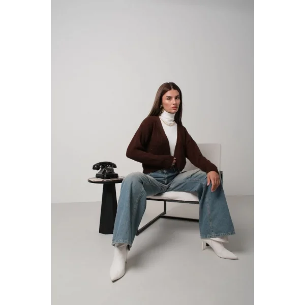 Biyeli Crop Triko Hırka