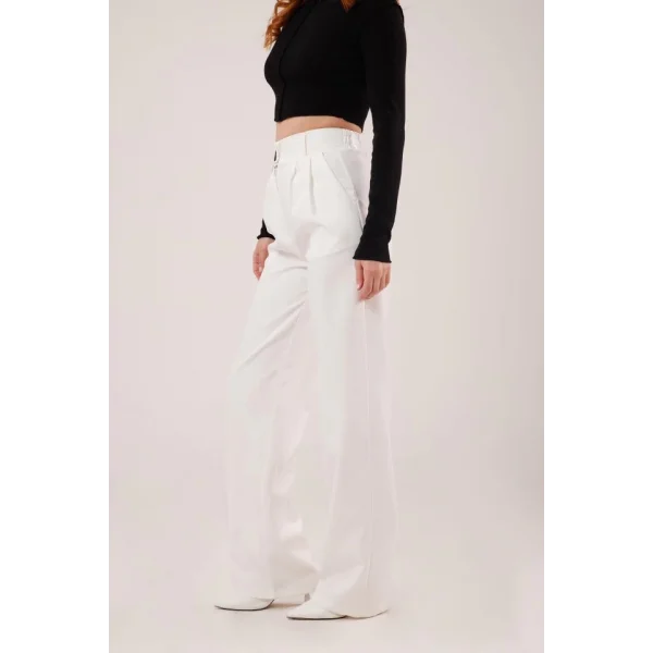 Bol Paça Piliseli Beyaz Pantolon