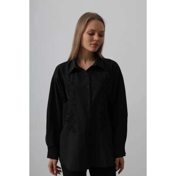 Boncuk Nakış Detaylı Uzun Gömlek - Siyah