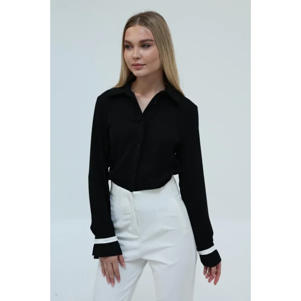 Büzgü Detaylı Crep Gömlek - Siyah