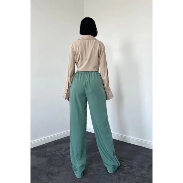 Çağla Kuşaklı Pantolon