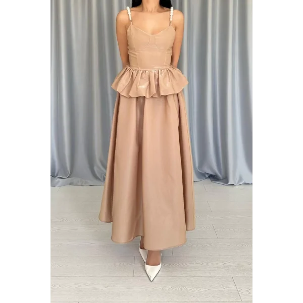 Camel Beli Büzgülü İnci Askılı Uzun Elbise