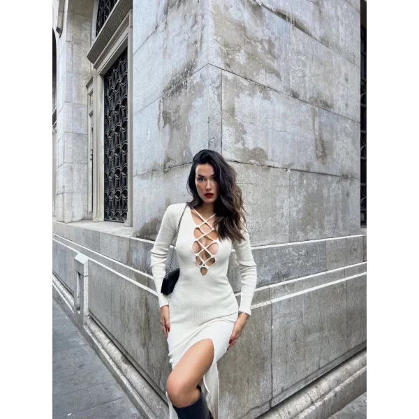 Çapraz Dekolte Fitilli Triko Elbise - Beyaz