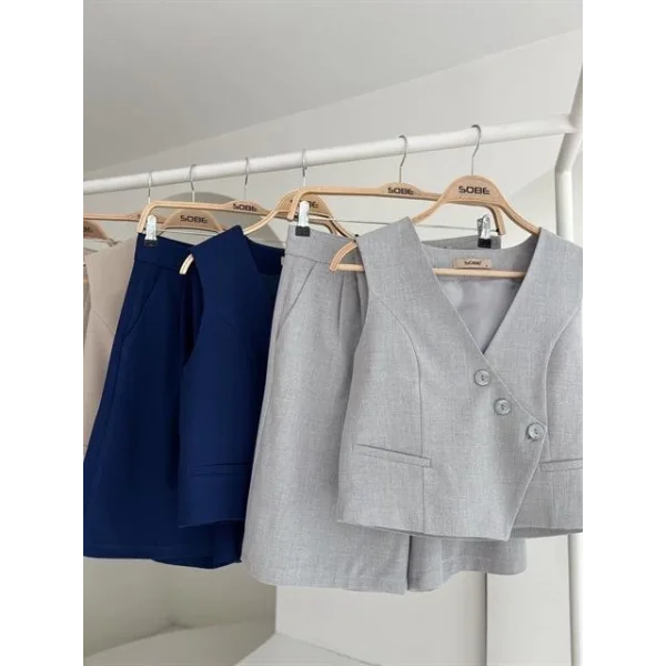 Çapraz Düğmeli Ve Bermuda Şortlu Yelekli Takım 10171