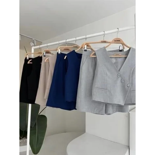 Çapraz Düğmeli Ve Bermuda Şortlu Yelekli Takım 10171