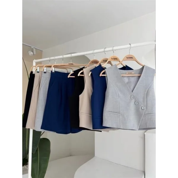 Çapraz Düğmeli Ve Bermuda Şortlu Yelekli Takım 10171