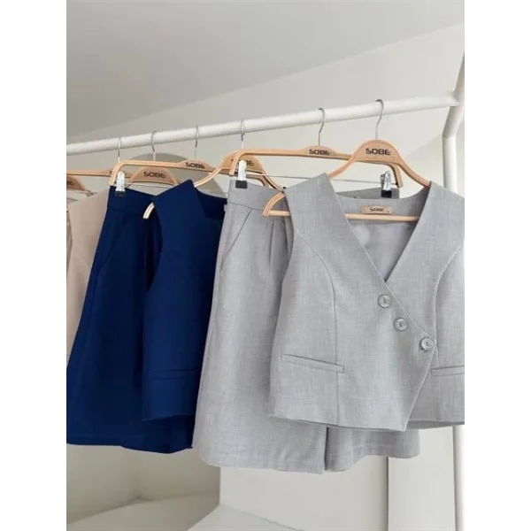 Çapraz Düğmeli Ve Bermuda Şortlu Yelekli Takım 10171