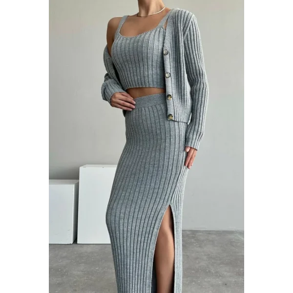 Cepli Düğmeli Üçlü Takım  Açık Gri