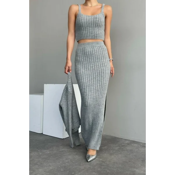 Cepli Düğmeli Üçlü Takım  Açık Gri