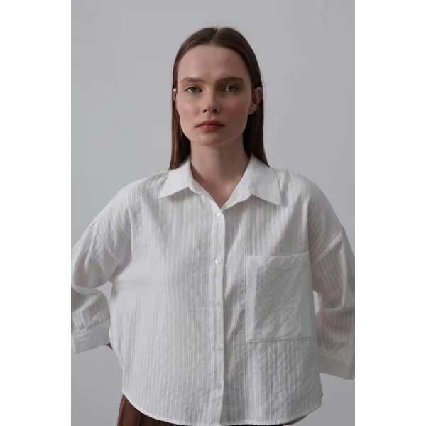 Cepli Kısa Kesim Gömlek - Beyaz