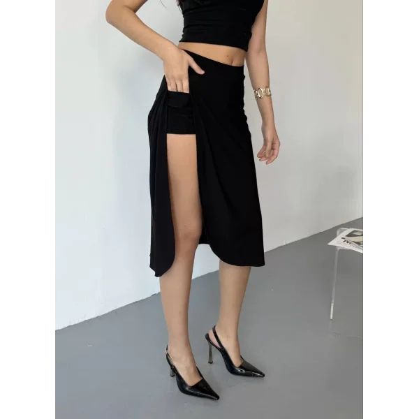 Cepli Şortlu Yırtmaçlı Etek - Siyah