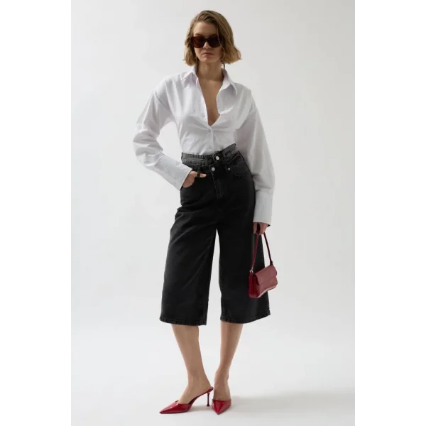 Çift Kemerli Bermuda Denim Şort