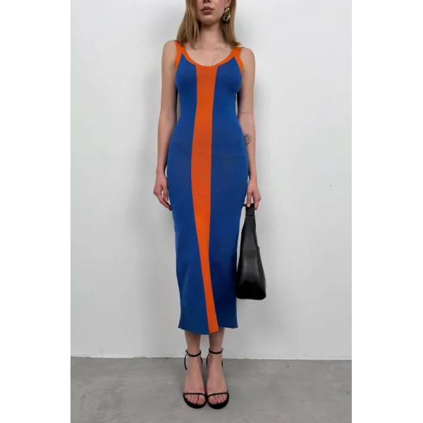 Çift Renk Yırtmaç Detay Elbise