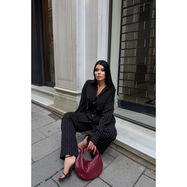 ÇİZGİLİ ARKA TASARIM  DETAYLI  GÖMLEK-PANTOLON TK - Siyah