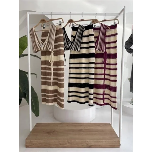 Çizgili Bikini Üst Ve Etek Triko Takım 10110