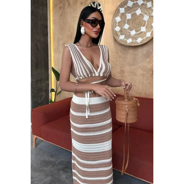 Çizgili Bikini Üst Ve Etek Triko Takım 10110