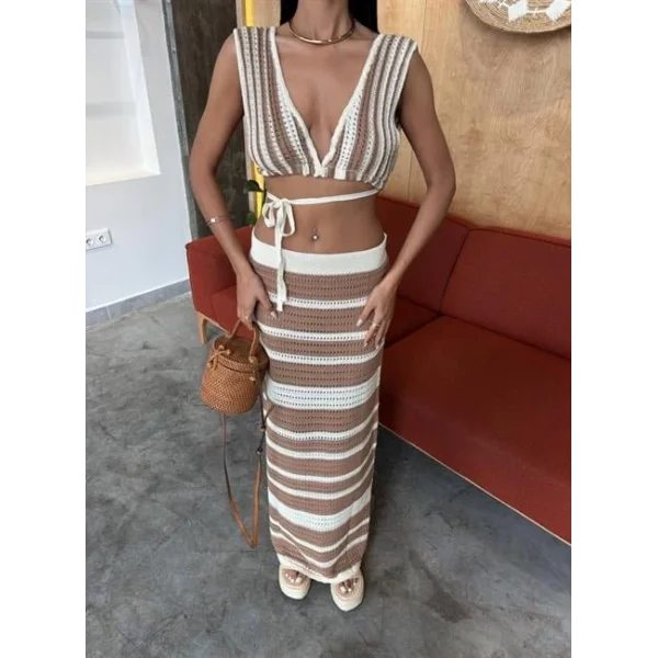 Çizgili Bikini Üst Ve Etek Triko Takım 10110