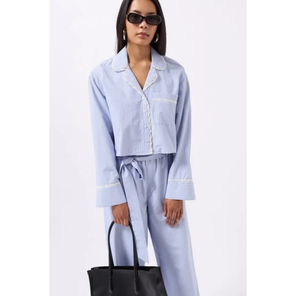 Çizgili Cep Detay Crop Gömlek