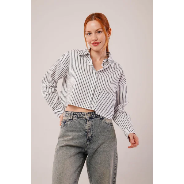 Crop odel Cepli Ve Çizgili Beyaz Gömlek