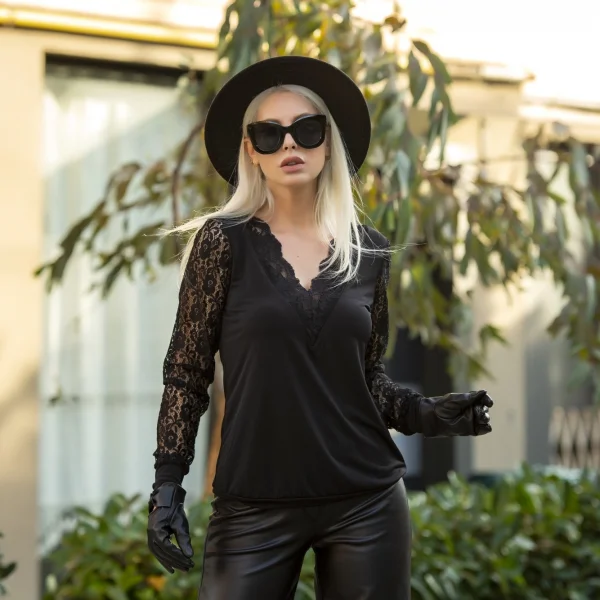 Dantel Detay Janes Sandy Kumaş Bluz