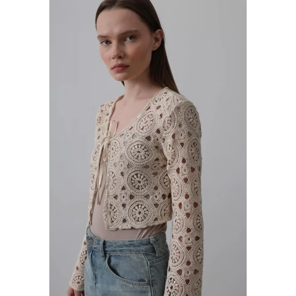 Dantelli Önü Bağlamalı Bluz - Natür