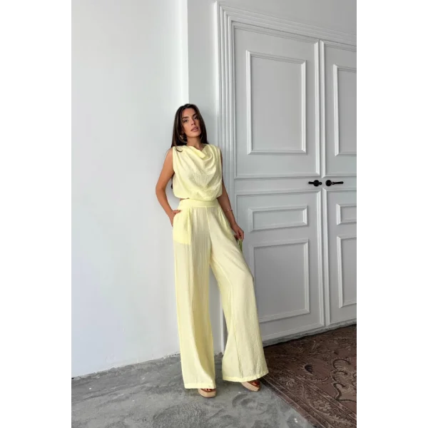 DEGAJE YAKA KOLSUZ BLUZ - PANTOLON TAKIM - Sarı