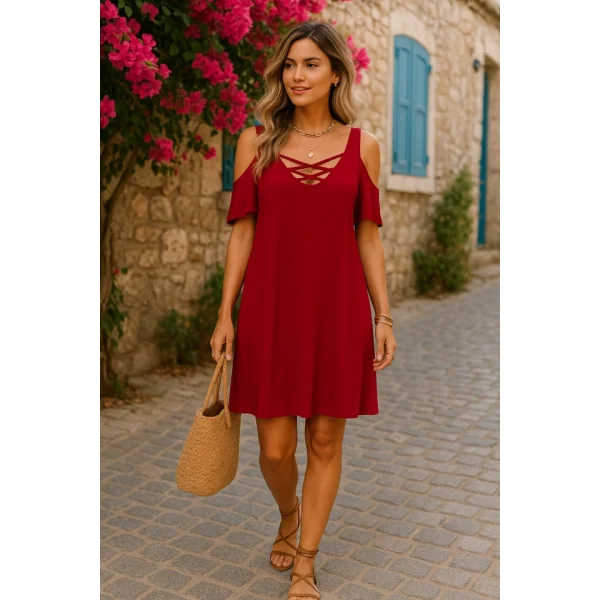 Dekolteli Bağcık Detay Viskon Kumaş Elbise