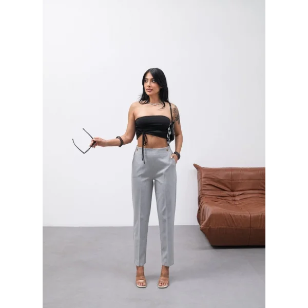 Dekorati̇f Düğmeli̇ Arka Bel Lasti̇kli̇ Pantolon