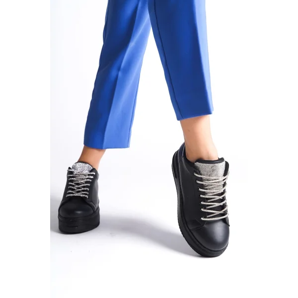 DELLA Bağcıklı Ortopedik Taban Taşlı Kadın Sneaker Spor Ayakkabı  CST - Siyah