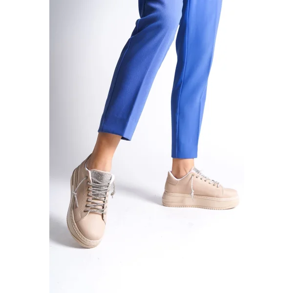 DELLA Bağcıklı Ortopedik Taban Taşlı Kadın Sneaker Spor Ayakkabı CTT - Ten