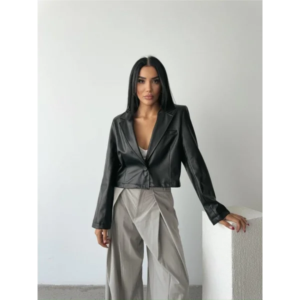 DERİ CROP CEKET TEK DÜĞE  iyah