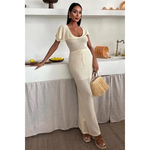 Derin Yakalı Ve File Detaylı Triko Elbise 2867