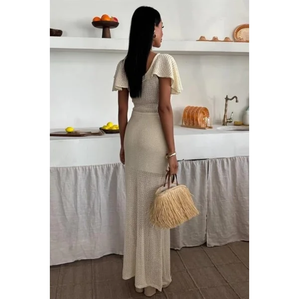 Derin Yakalı Ve File Detaylı Triko Elbise 2867