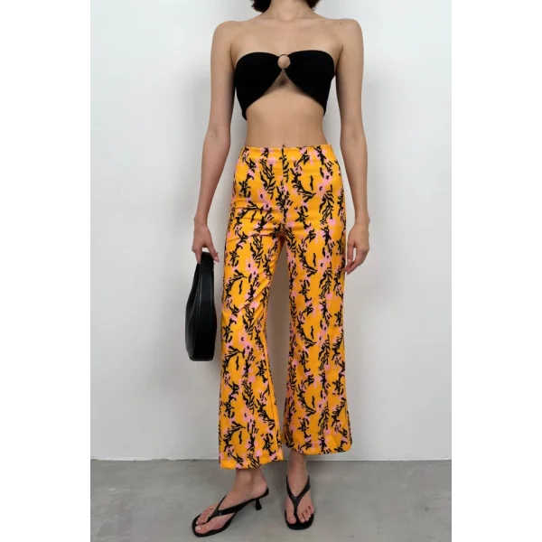 Desenli Boru Paça Pantolon