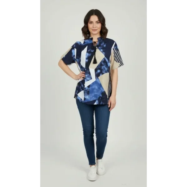 Desenli Püsküllü Viskon Bluz Bebe Yaka Kısa Kollu Big Size Rahat Kesim - Desenli