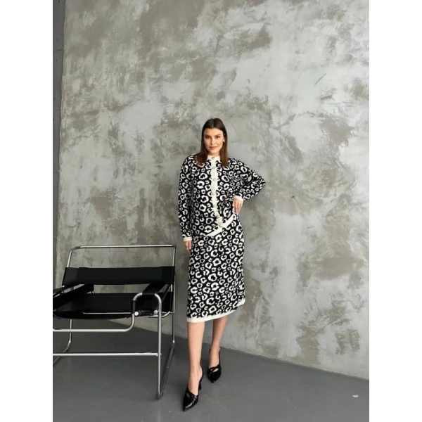 Desenli Triko Etekli Takım