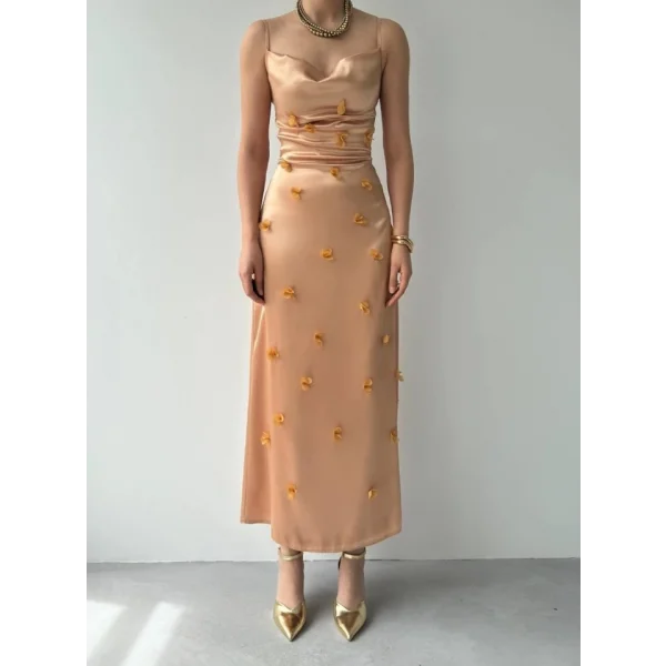 Dora Çiçek Detaylı Elbise