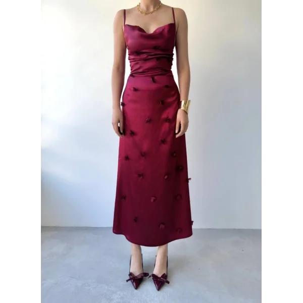 Dora Çiçek Detaylı Elbise