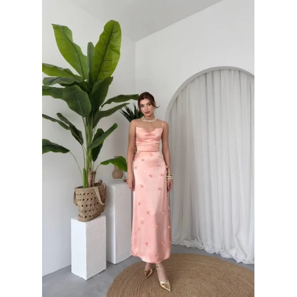 Dora Çiçek Detaylı Elbise