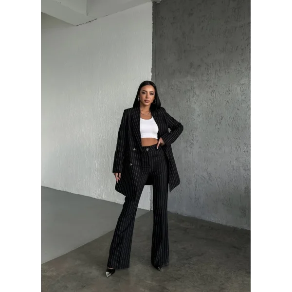 Dört Düğme Çi̇zgi̇li̇ Ceket