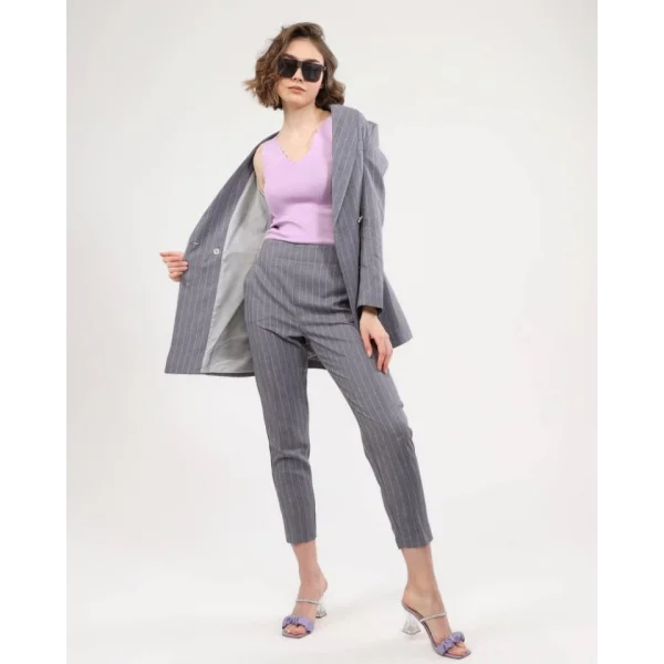 Dört Düğme Çi̇zgi̇li̇ Ceket