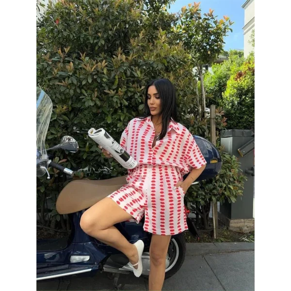 DUDAK BAKI GÖEK  ŞORT TAKI  Bej